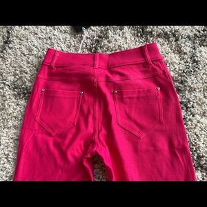 Nwt hot pink capris